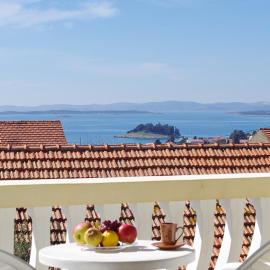 Apartments Verita, hotell i Pakoštane