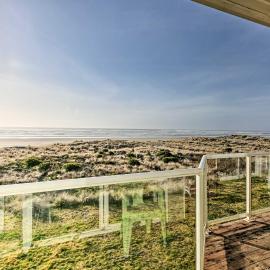 Sanderling Sea Cottages, Unit 12, Hotel in Waldport