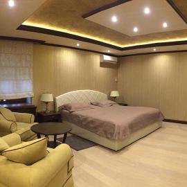 Chumatskiy Shlyah, hotel u gradu Romankiv