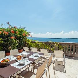 Alloro, hotel in Gardone Riviera