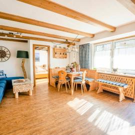 Ferienwohnung Linderspitzblick, hotel in Mittenwald