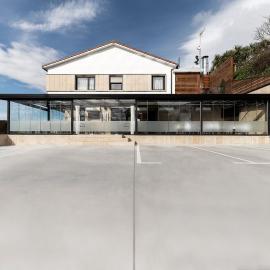 Pension Residencial Victoria, מלון בSanta Cruz de Ribadulla