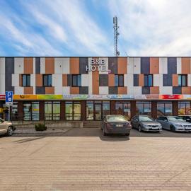 Air Kaunas, hotel Karmėlavában
