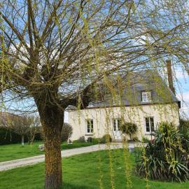 au Petit Paradis, hotel en Sainte-Gauburge-Sainte-Colombe