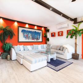 Orange Cottage - At Orange Hill, מלון בנאסאו