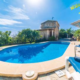 Ideal Property Mallorca - Sa Costa, hotel en Búger