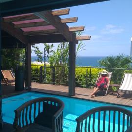 Suite INDIGO JACUZZI PRIVE PISCINE VUE MER acces cuisine laverie