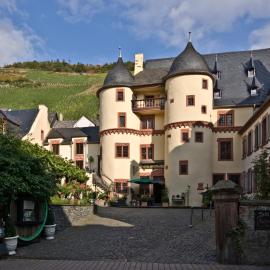 Hotel Schloss Zell, hotel em Zell an der Mosel