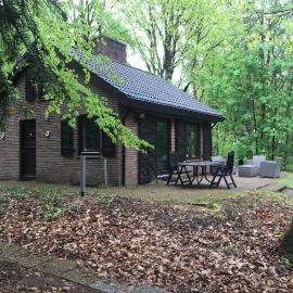 't Aarthuis, hotel in Emst