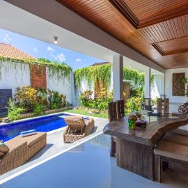MasBro ART Villas, hotel di Seminyak