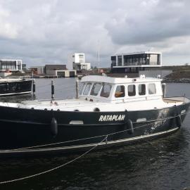 Privé B&B Motorsailer Rataplan, hotel in Kamperland