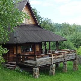 Domki nad Soliną, hotel in Olchowiec