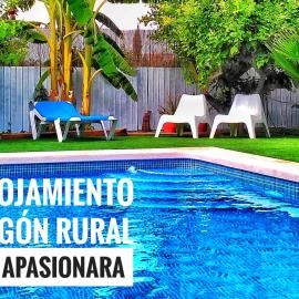 OasisTrain 03 - Alojamiento Vagón Rural, хотел в Мурсия