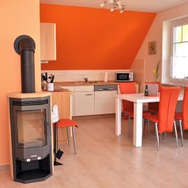 Ferienhaus Müritzsonne / OG-Appartement, hotel sa Marienfelde