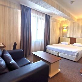 Elate Plaza Hotel