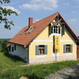 Stilvolles Landhaus im Dreiländereck, hotel a Felsőszölnök