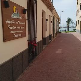 Apartamentos La Encarnación III, hotel in Los Alcázares