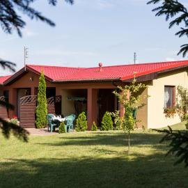 Pod Brzozą, hotel u gradu 'Dargobądz'