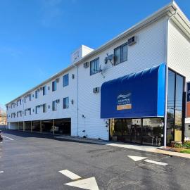 Hampton Village Inn, hótel í Hampton Beach