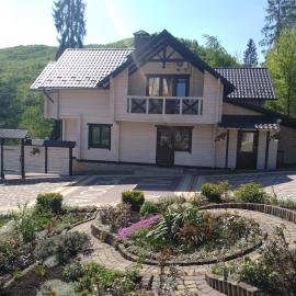 Villa Medova, hotel v destinaci Kosiv