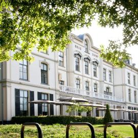 Hotel Villa Ruimzicht, хотел в Доетинхем