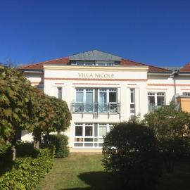 FEWO II Villa Nicole Hafenstraße 37, хотел в Цингст