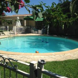 Charmant Studio à Uchaud