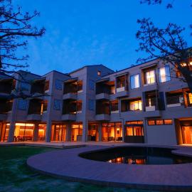 Awaji Hamarikyu Takumi – hotel w mieście Minamiawaji