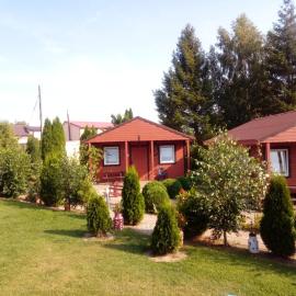 Agroturystyka Domki Eden, hotel a Sarbinowo