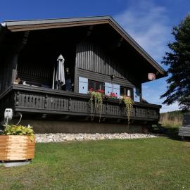 Ferienhaus Ulli, hotelli kohteessa Gansbach
