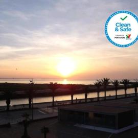 Hotel Mar Azul, hótel í Lagos
