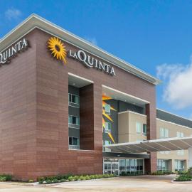 La Quinta Inn and Suites by Wyndham Houston Spring South, hotel u gradu Spring