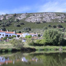 Palacio Viejo de Las Corchuelas, hotel in Torrejón el Rubio