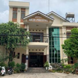 Khách Sạn Bích Phương, hotel a Kon Tum
