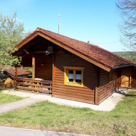 Ferienhaus Chalet 21 Bayerischer Wald, hotel a Stamsried