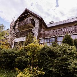 Willa Pod Dobrym Humorem, hotel a Miedzygorze