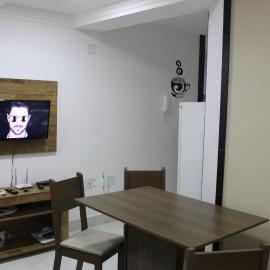 Ap novo a 90m da praia, hotelli kohteessa Guarapari