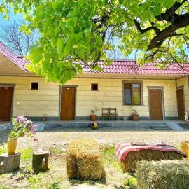Aghasu Tun B&B, hotel u gradu 'Odzun'