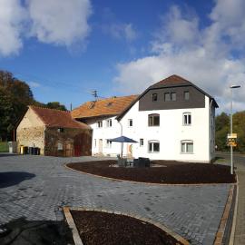 The Ring Inn, hotel en Adenau