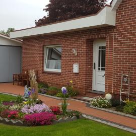 Ferienwohnung beim Bracksee، فندق في Wischhafen
