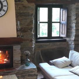 O Paxar, hotel u gradu Samos