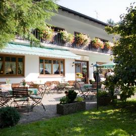 Landhotel Hochspessart, hotel v destinaci Heigenbrücken
