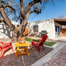 Casita del Sol Charming Private Studio cabin, hotell i Tucson