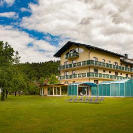 Landhotel Agathawirt, viešbutis mieste Bad Goisernas