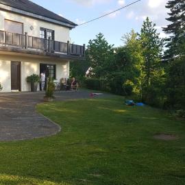 Haus Waldeck, hotel i Dasburg