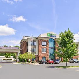 Holiday Inn Express Hotel & Suites Youngstown - North Lima/Boardman by IHG, hotel i North Lima