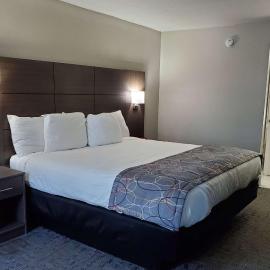 Days Inn & Suites by Wyndham Charleston Airport West、チャールストンのホテル