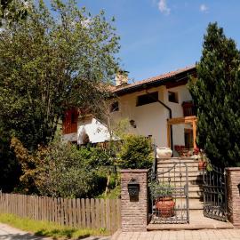 B&B Frühlingsheim – hotel w mieście Racines