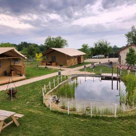 Szálka Glamping, hotel Szálkán