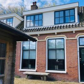 Huis in het centrum aan de Jachthaven, hotel in Harlingen